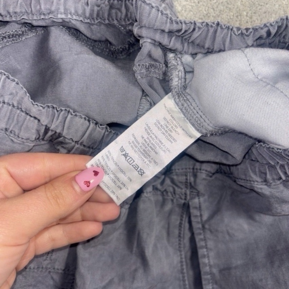 Anthropologie Gray Cropped Pants - Picture 4 of 10
